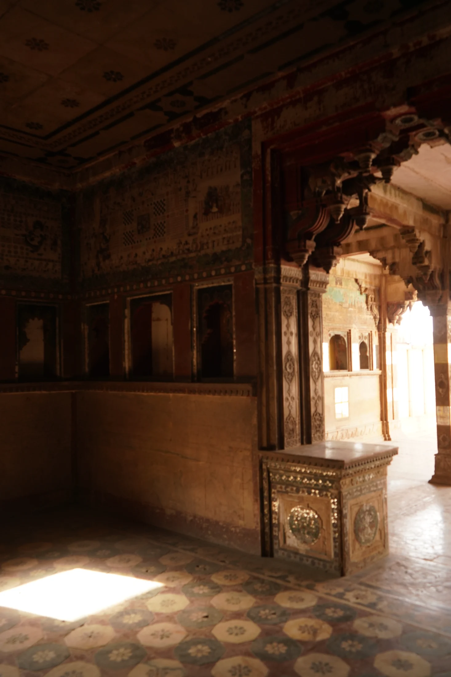Phool Mahal painted chamber at Bundi Palace
