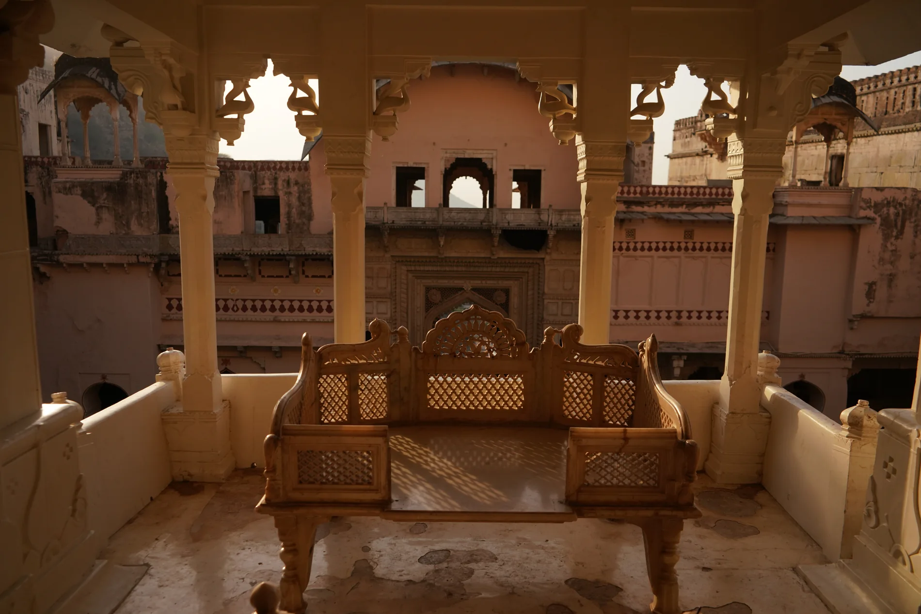 Ratan Daulat audience hall at Bundi Palace